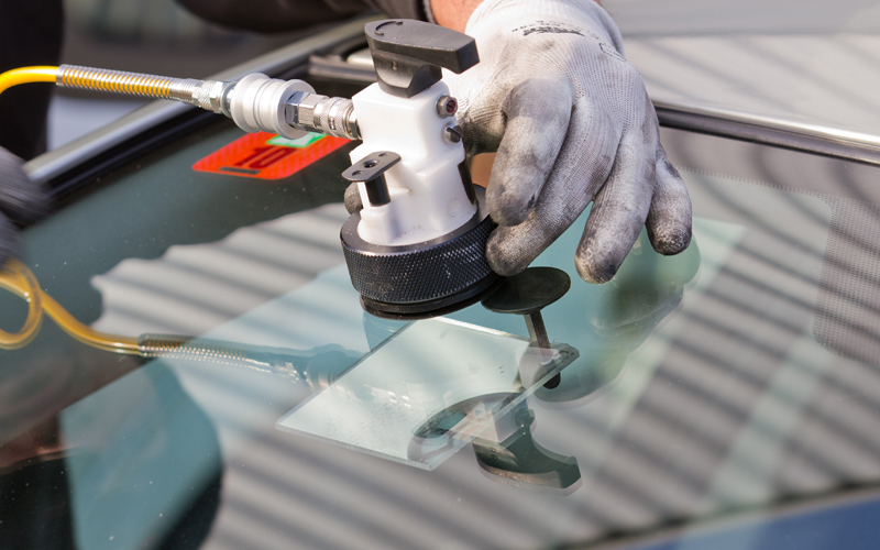 windshield crack repair process