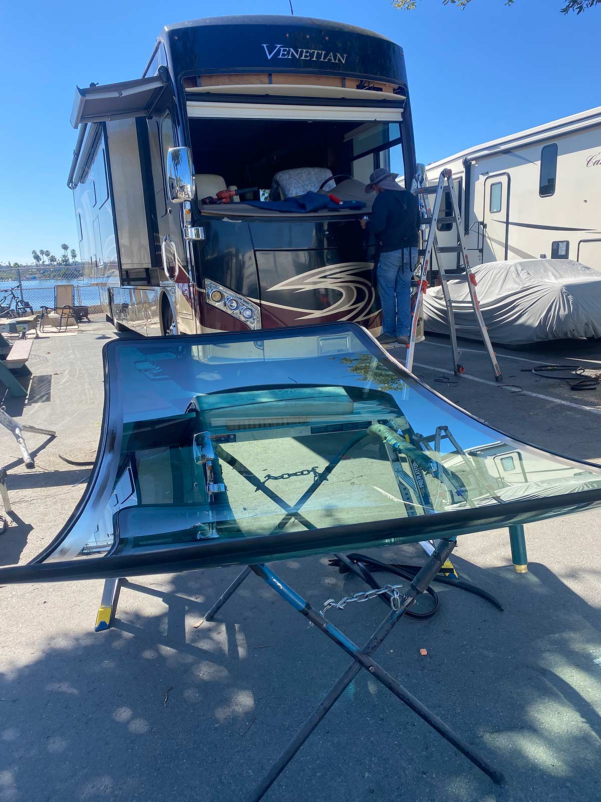 2018 venetian RV windshield replacement job
