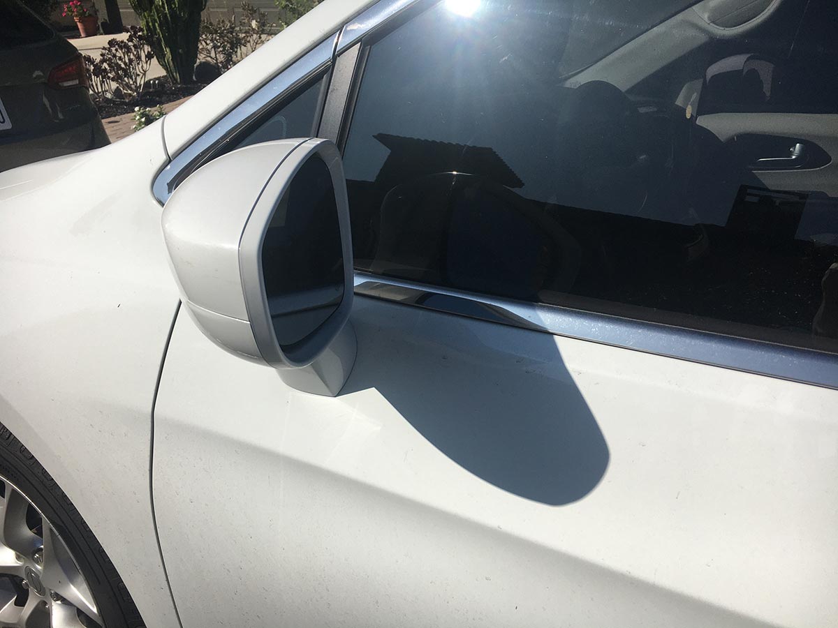 Chrysler Pacifica side mirror